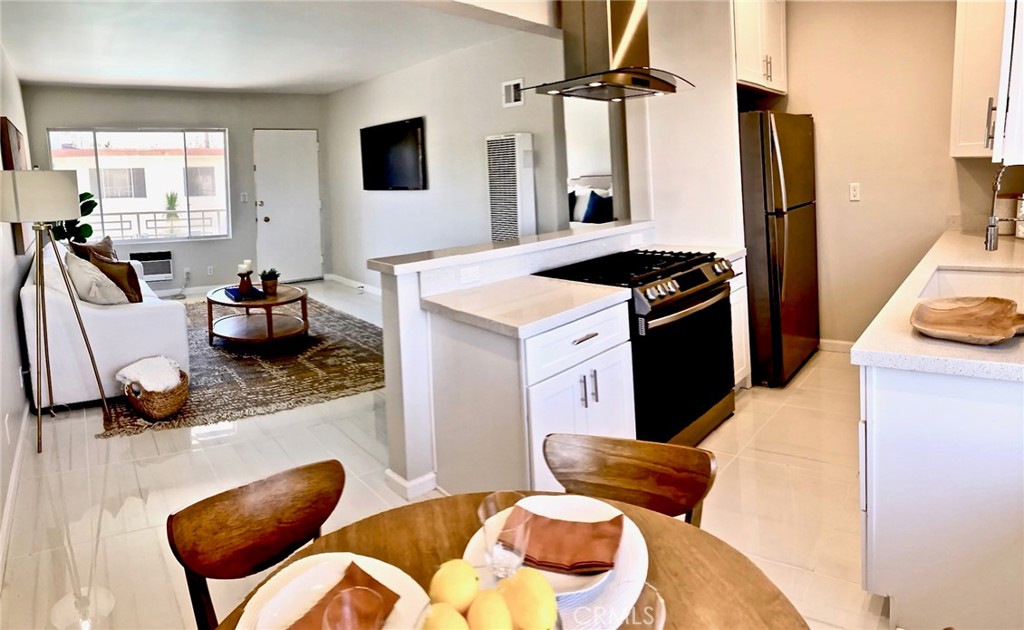 2290 S Palm Canyon Drive 110 Property Photo 15