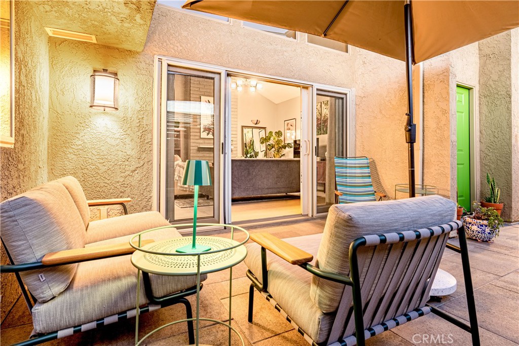 653 Park Property Photo 8