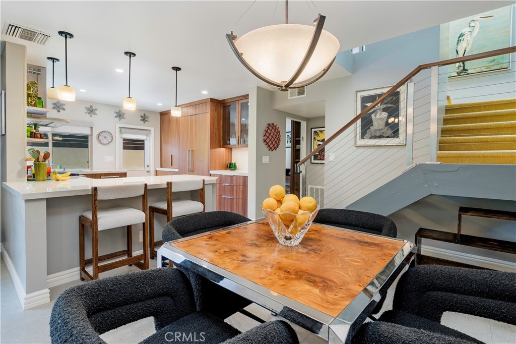 653 Park Property Photo 18