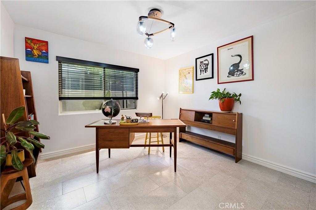 653 Park Property Photo 20
