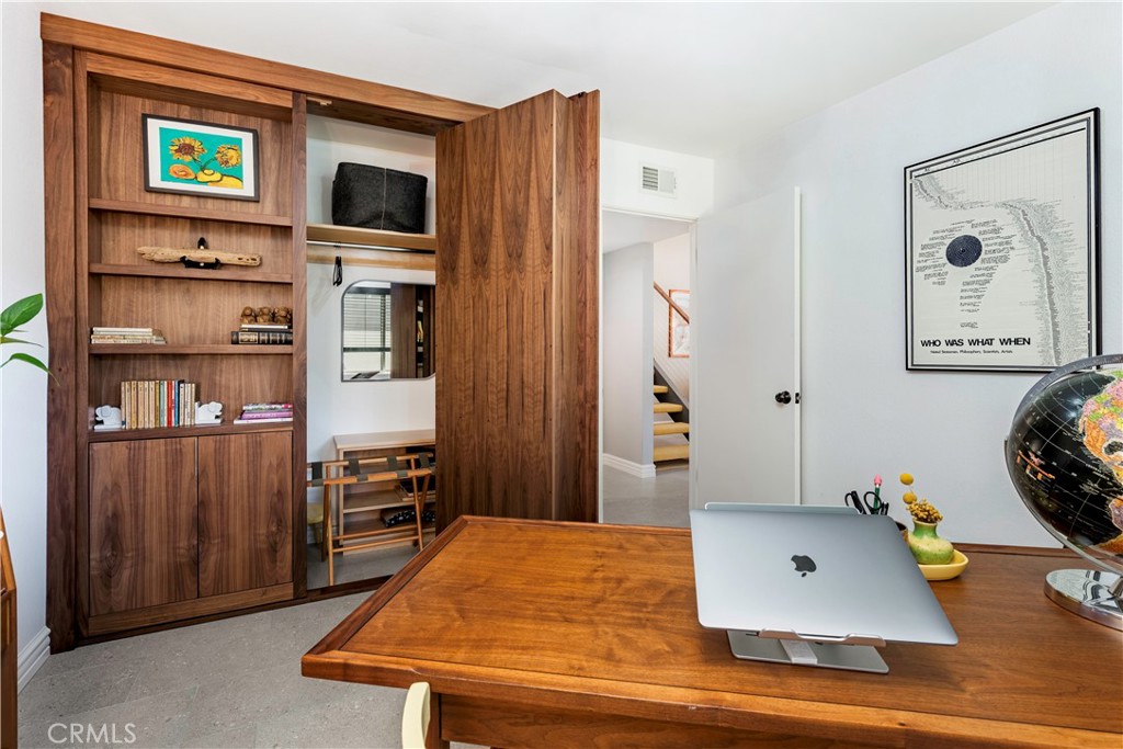 653 Park Property Photo 21