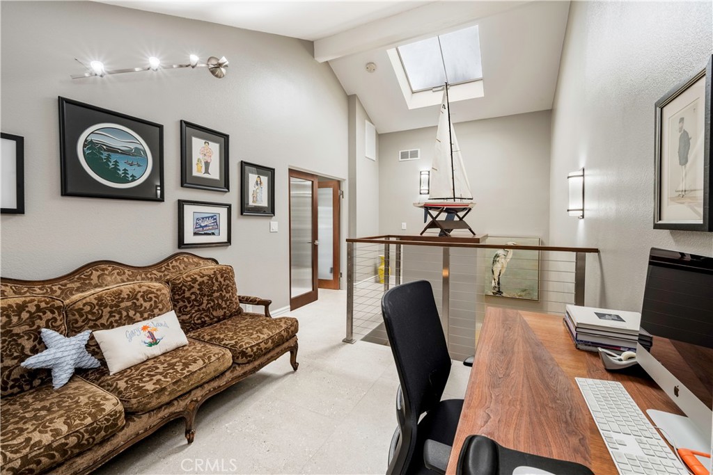 653 Park Property Photo 25
