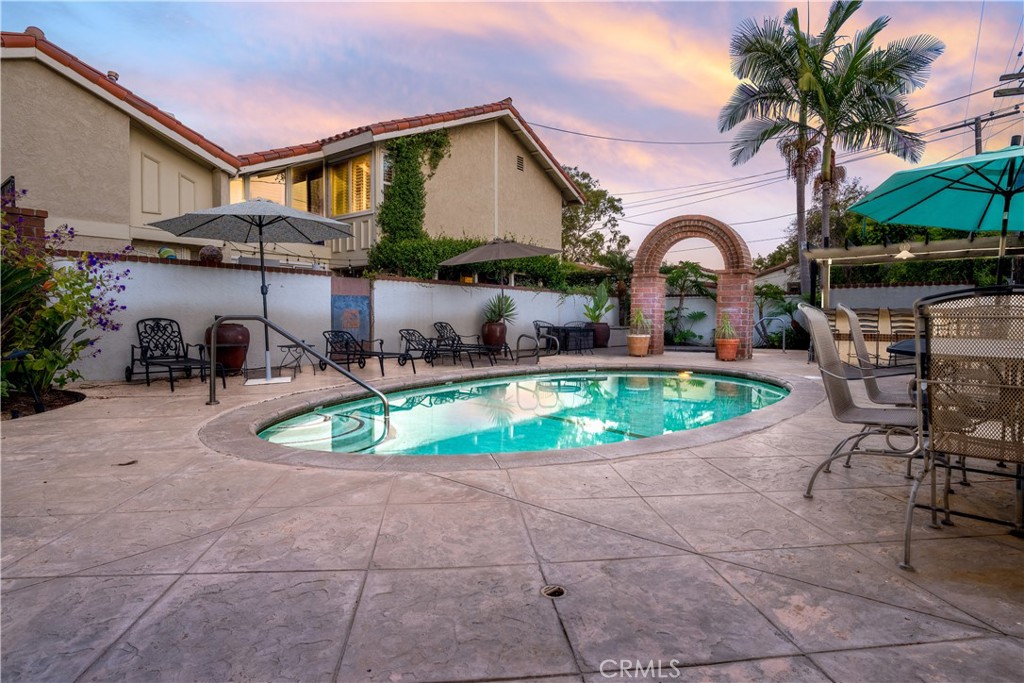 653 Park Property Photo 36