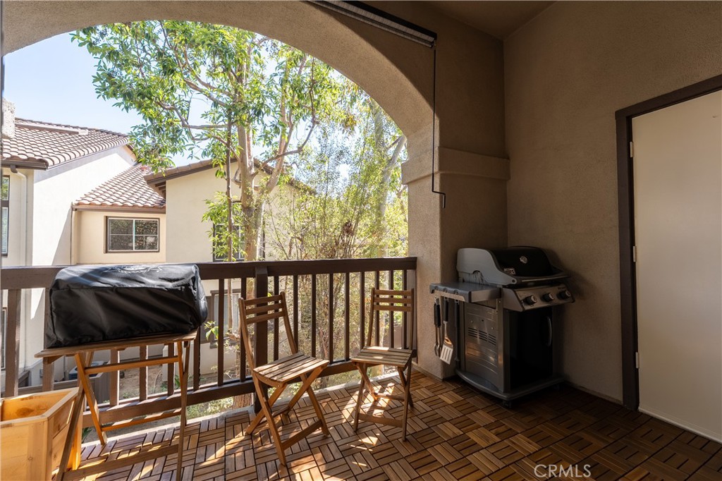 2960 Champion 710 Property Photo 13