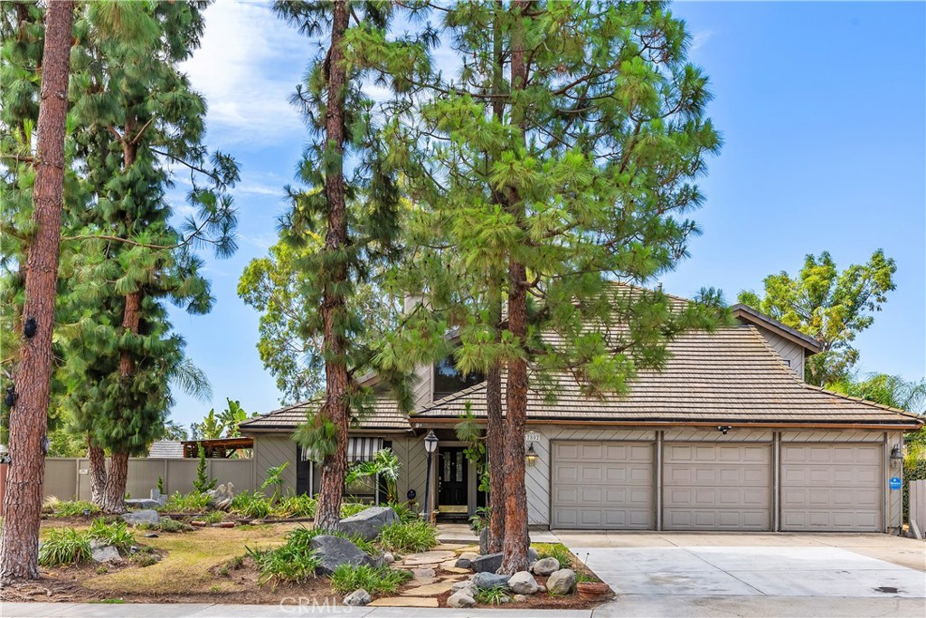 17802 La Entrada Property Photo 1