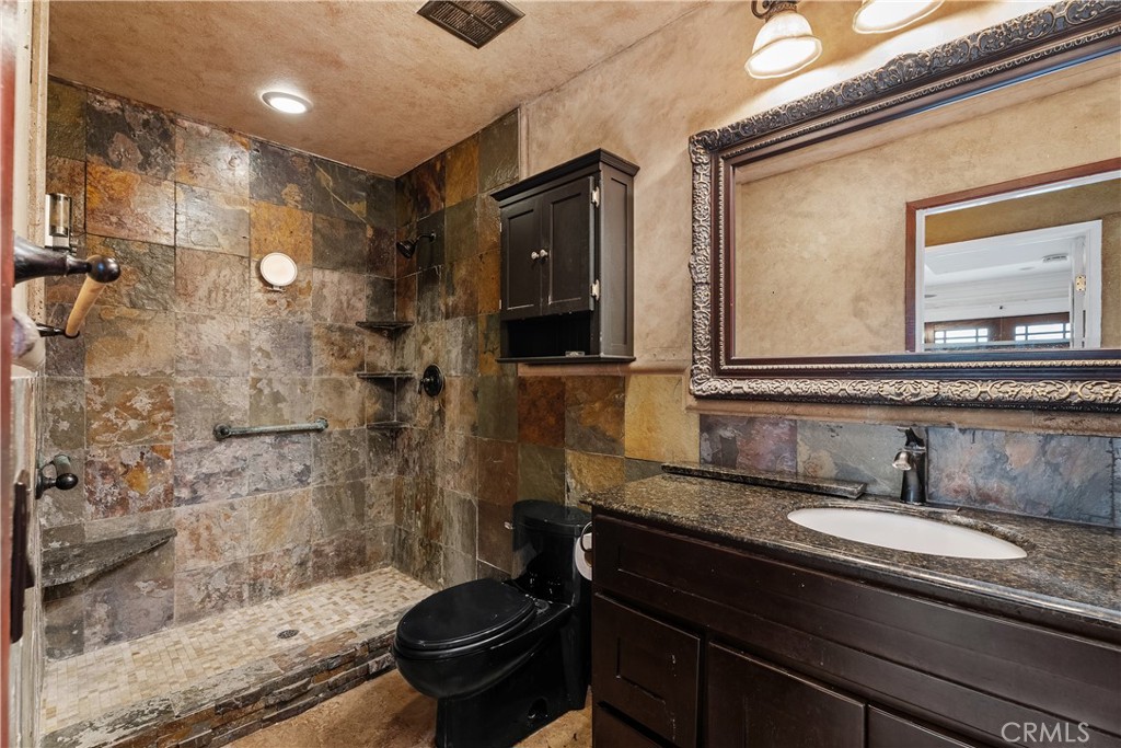 17802 La Entrada Property Photo 21