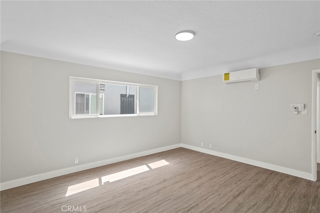 1329 W 88th Property Photo 19