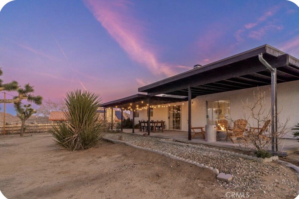 61716 Navajo Property Photo 1