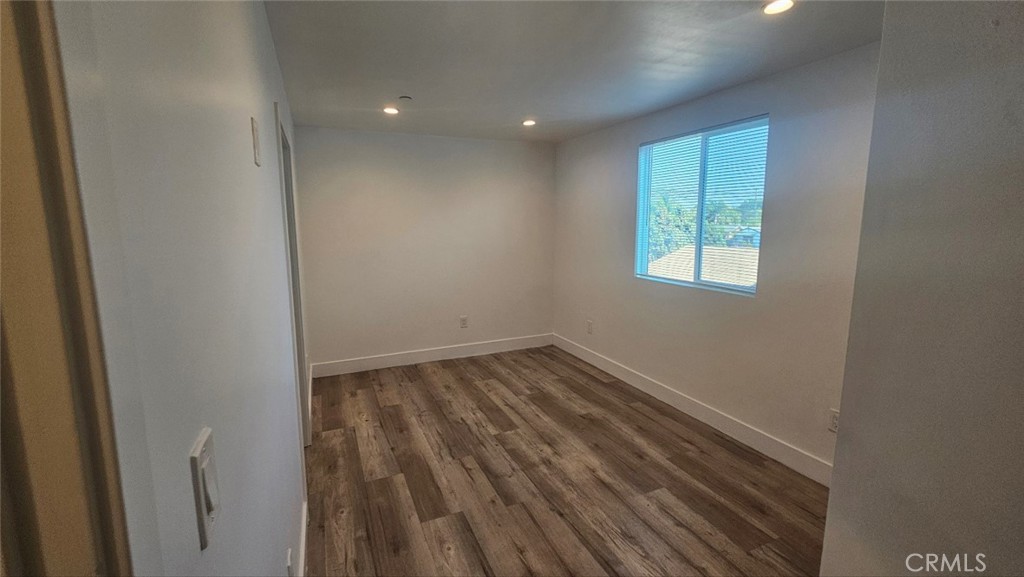 10962 1/2 Avalon Property Photo 36