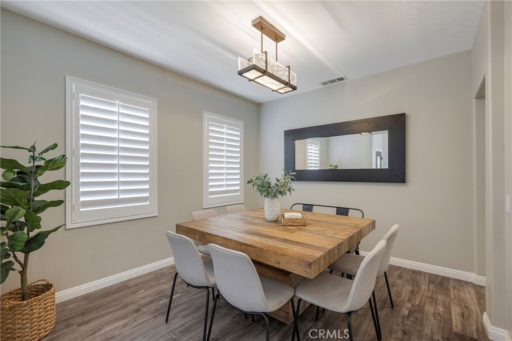 5929 Red Gold Property Photo 7