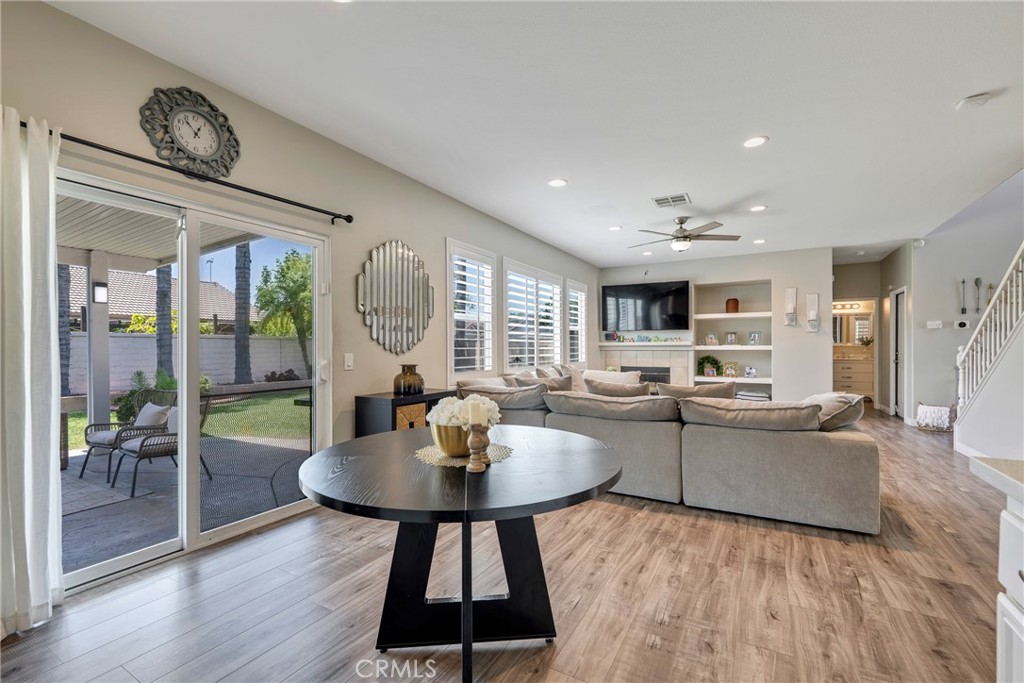 5929 Red Gold Property Photo 18