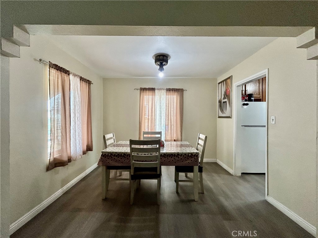 5111 Boswell Property Photo 3