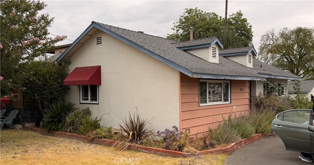 8805 E Live Oak St Property Photo 1