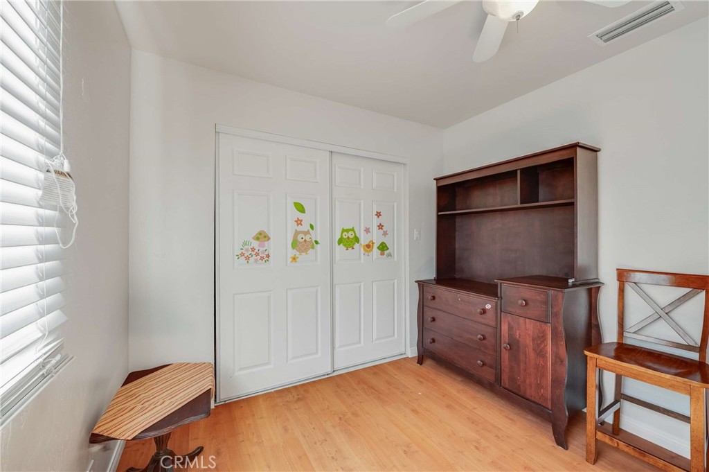 1414 E Silva Property Photo 19