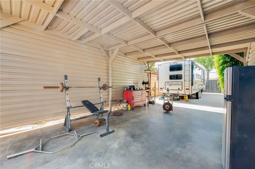 1414 E Silva Property Photo 29