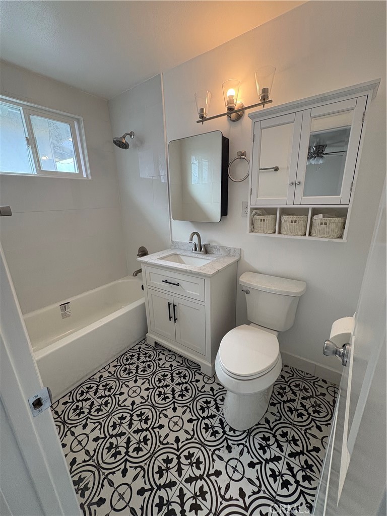 12401 Dorland Property Photo 5