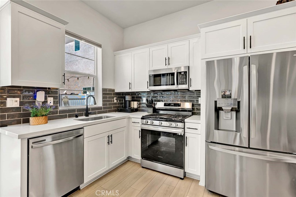 2412 E Encanto Paseo Property Photo 4