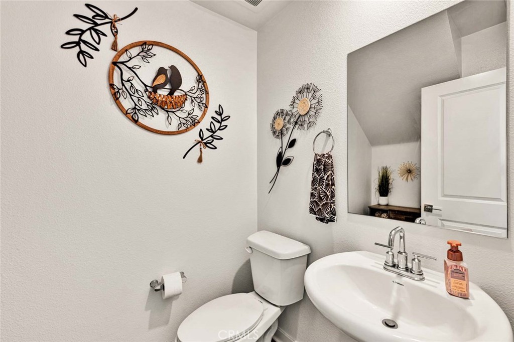 2412 E Encanto Paseo Property Photo 18