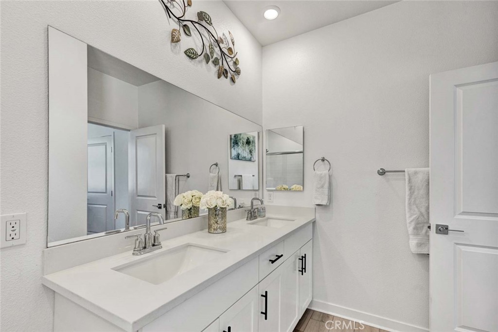 2412 E Encanto Paseo Property Photo 22