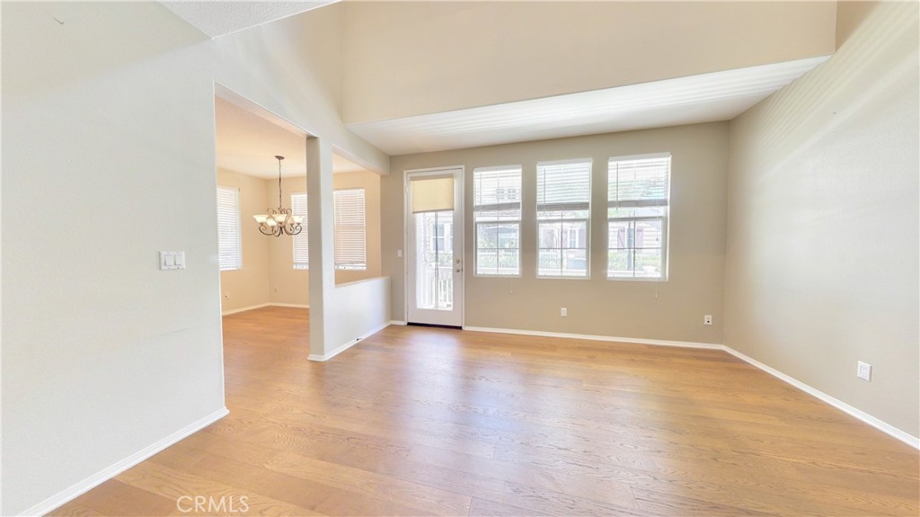 15 Elmhurst Property Photo 8
