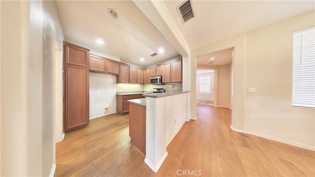 15 Elmhurst Property Photo 13