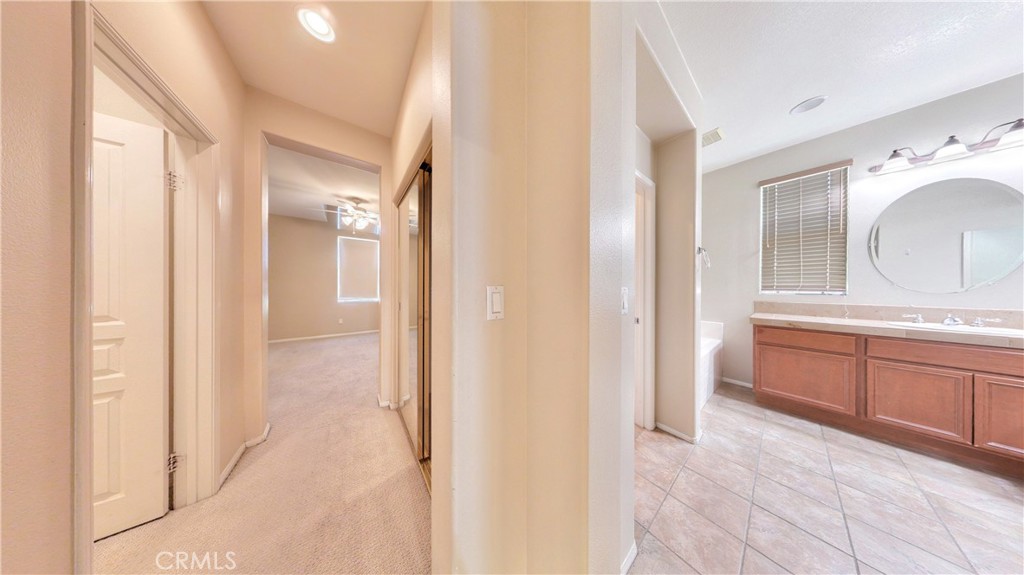 15 Elmhurst Property Photo 36