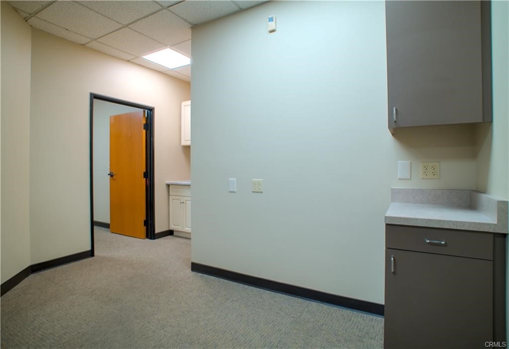 1611 E 4th Street 206 Property Photo 5