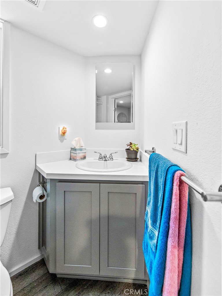 4925 Holly Property Photo 37