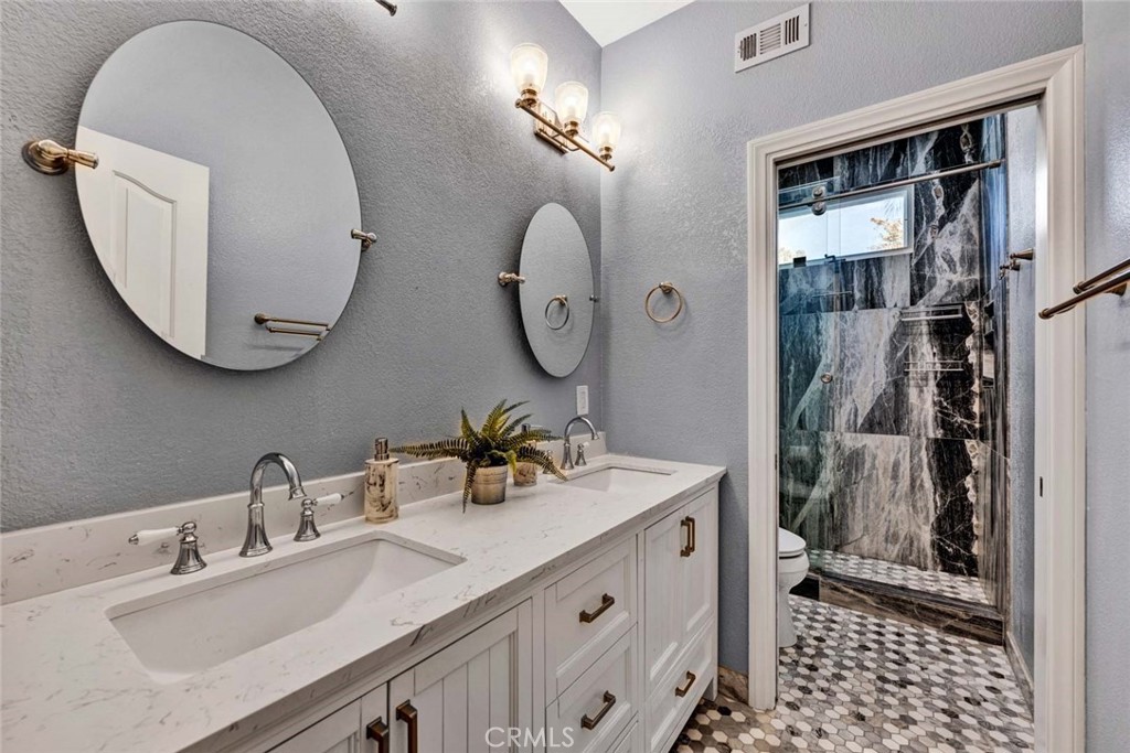 13671 Belle Rive Property Photo 20