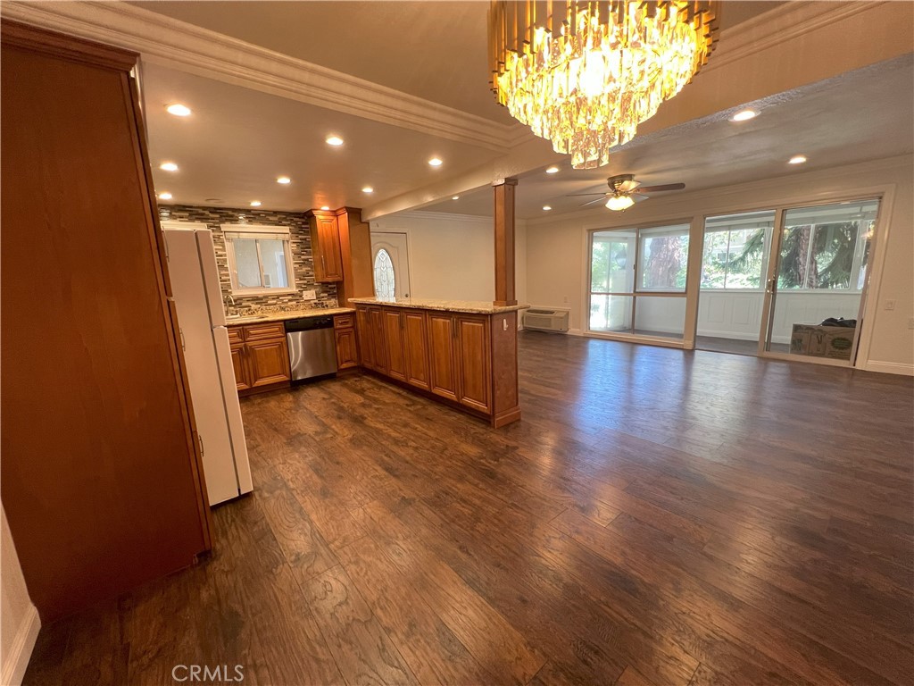 625 Avenida Sevilla B Property Photo 7
