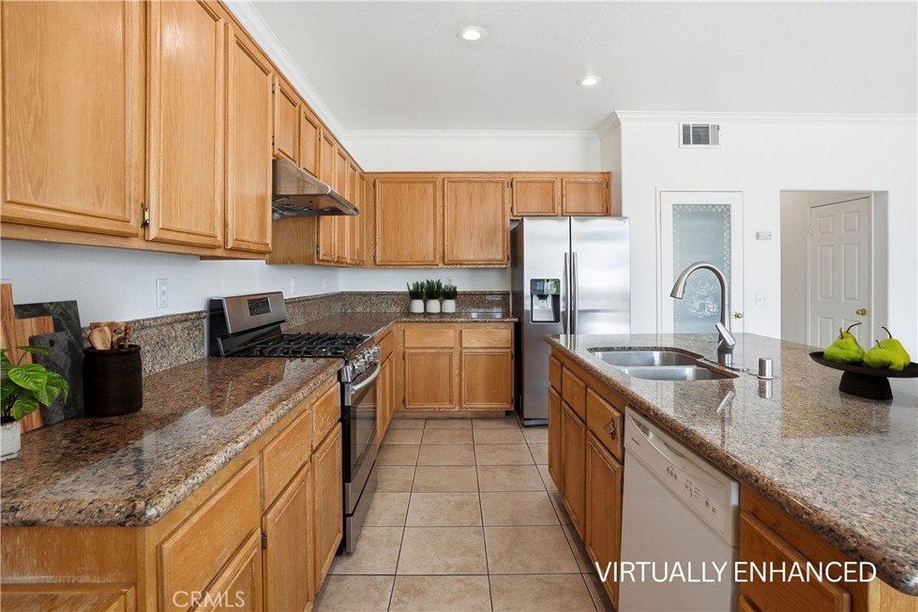 22880 Canyon View Drive Property Photo 9
