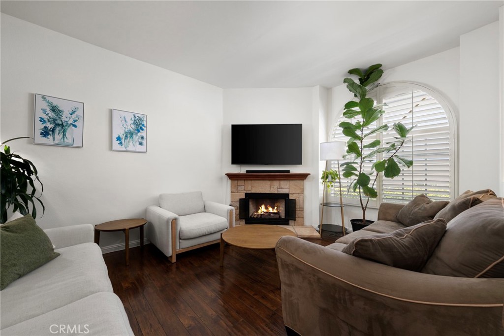 15809 Venus Place Property Photo 6