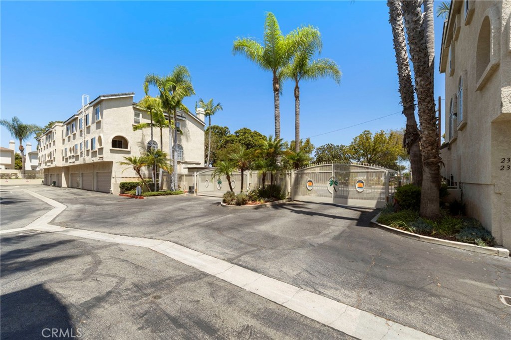 15809 Venus Place Property Photo 47