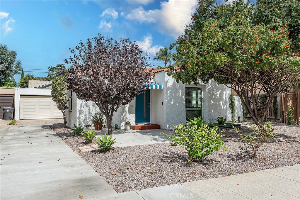 2310 Magnolia Avenue Property Photo 1