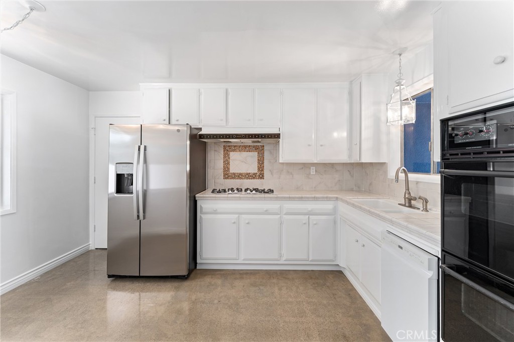 12636 Saint Mark Property Photo 17