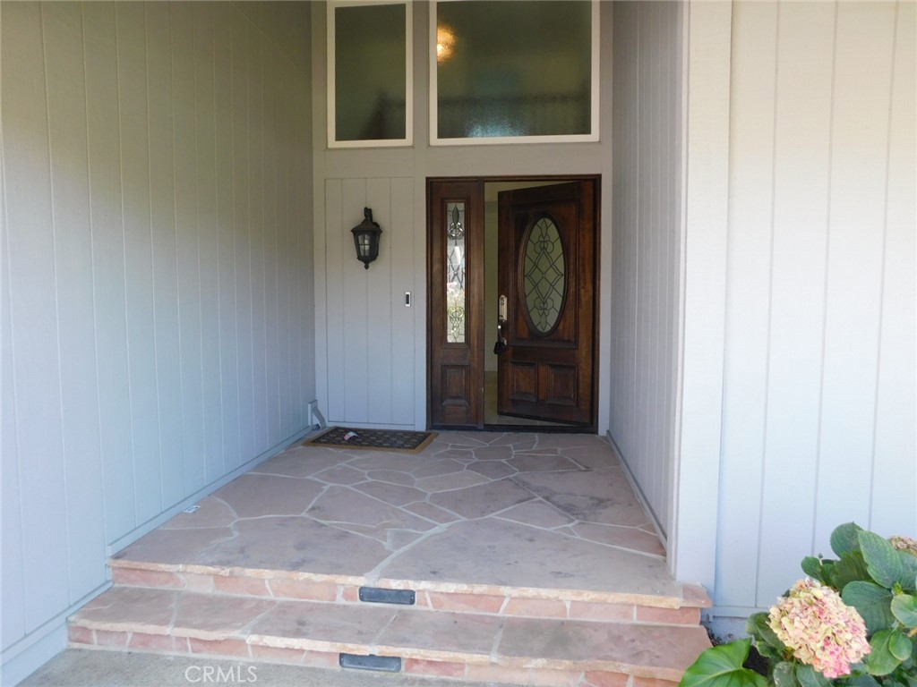 8312 Kingsdale Property Photo 3