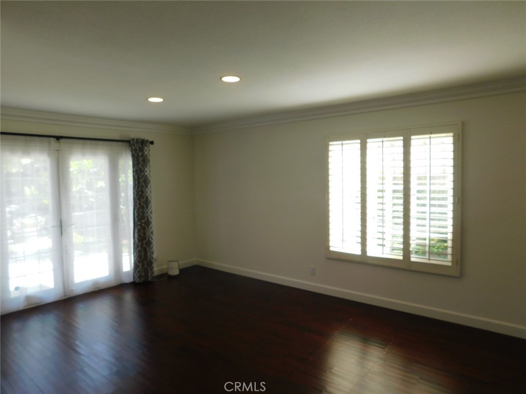 8312 Kingsdale Property Photo 6