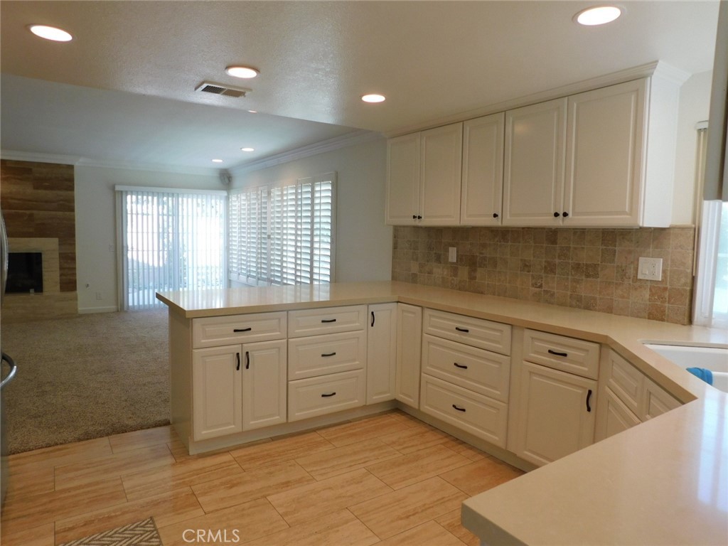 8312 Kingsdale Property Photo 9