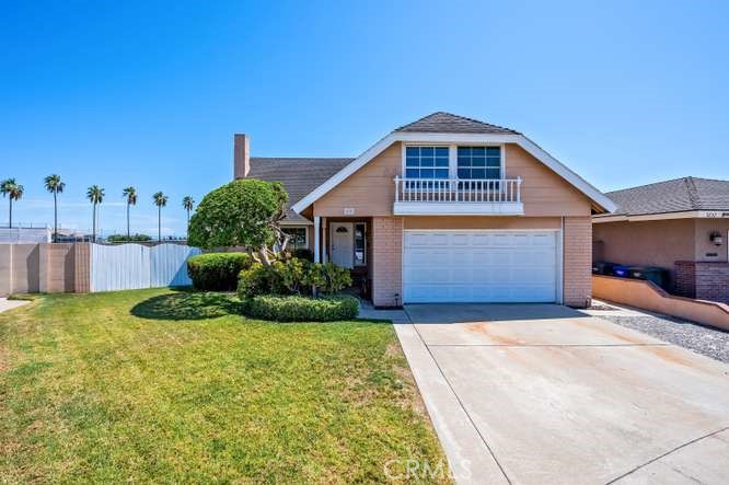 5242 Del Este Circle Property Photo 1