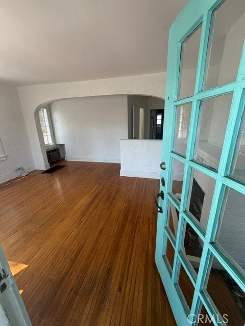 341343 Redondo Avenue Property Photo 3