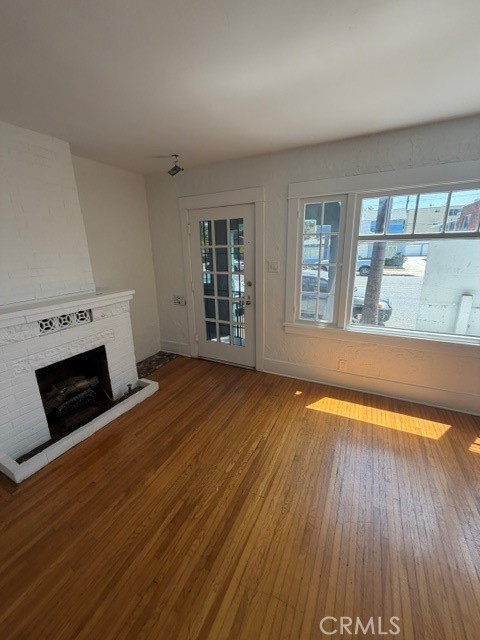 341343 Redondo Avenue Property Photo 7