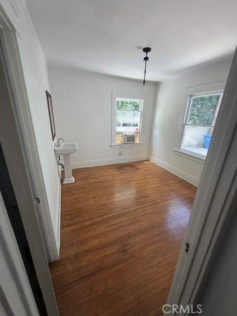 341343 Redondo Avenue Property Photo 12