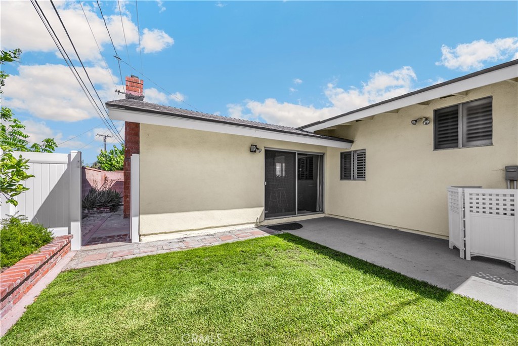 11613 Hermes Property Photo 6