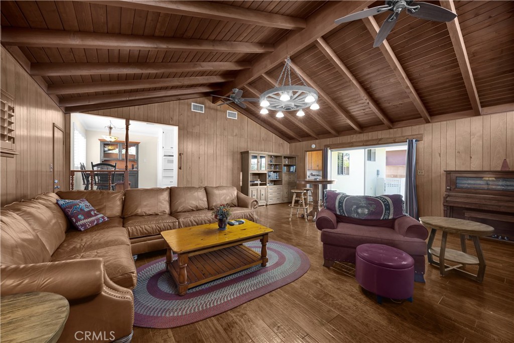 11613 Hermes Property Photo 23
