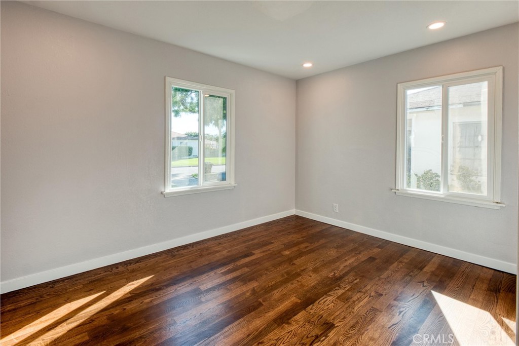 8237 Arnett Property Photo 19