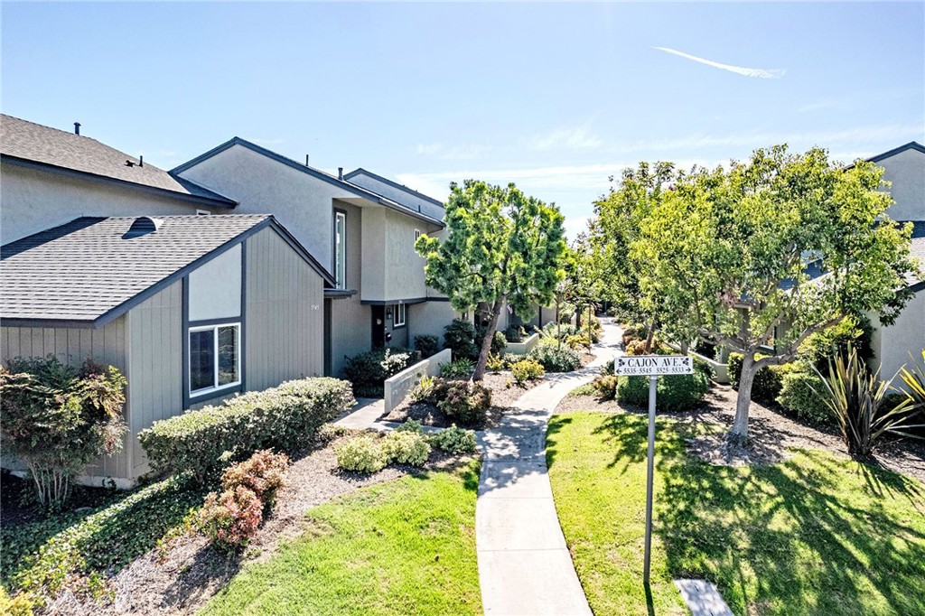 5539 Cajon Property Photo 1