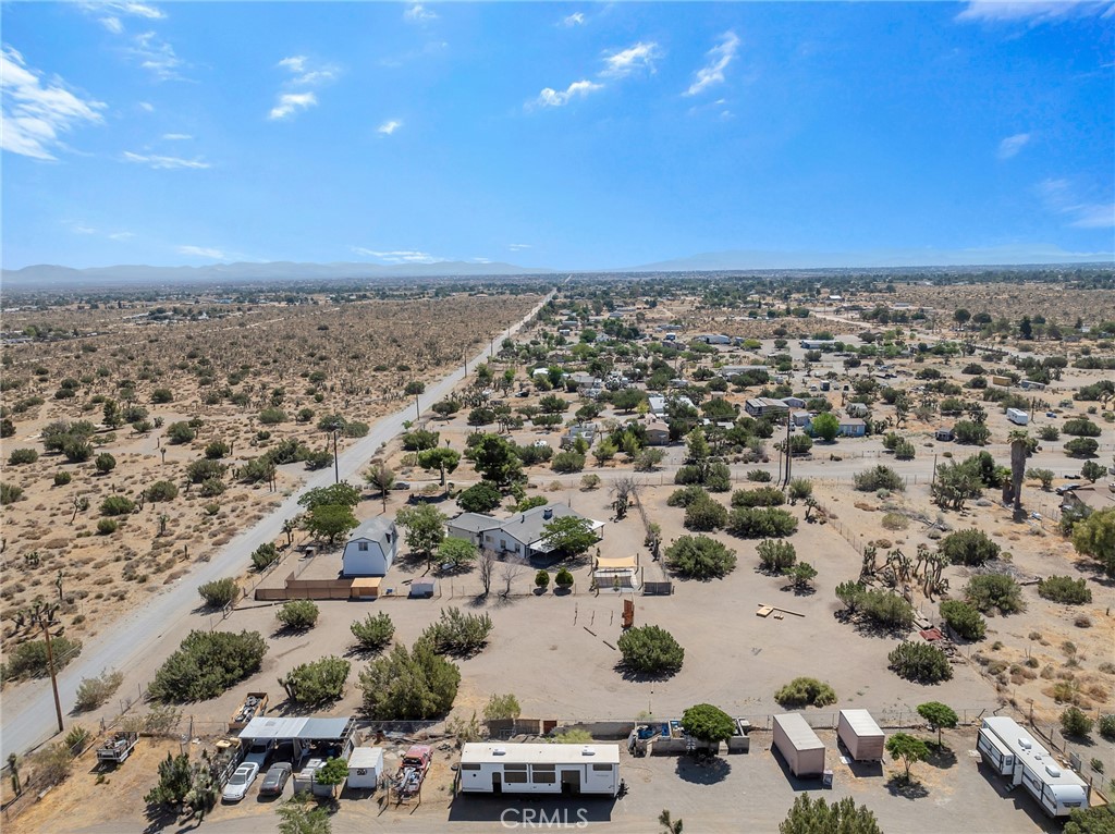 3583 Smoke Tree Property Photo 30
