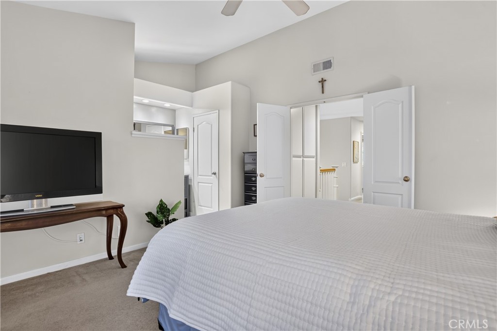 835 S Shanada Court Property Photo 16