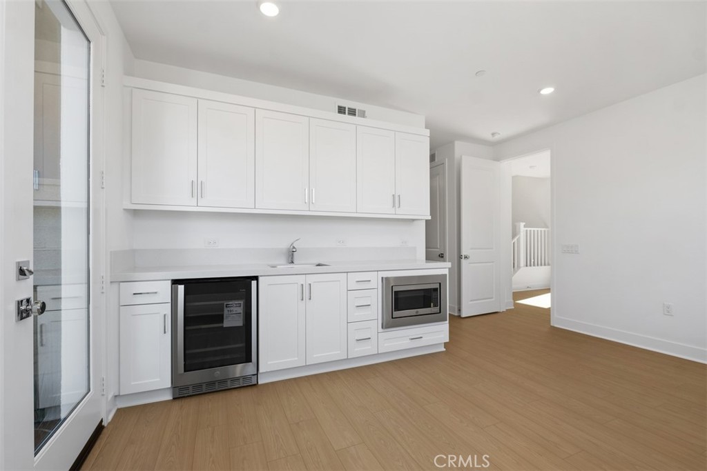 125 Seep Property Photo 7