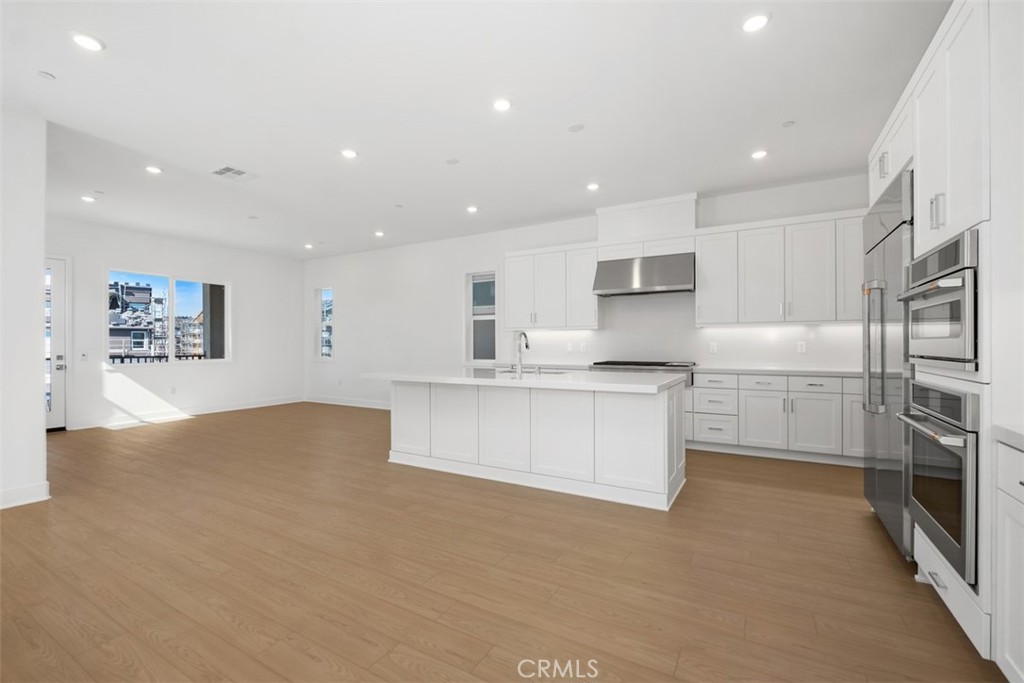 125 Seep Property Photo 10